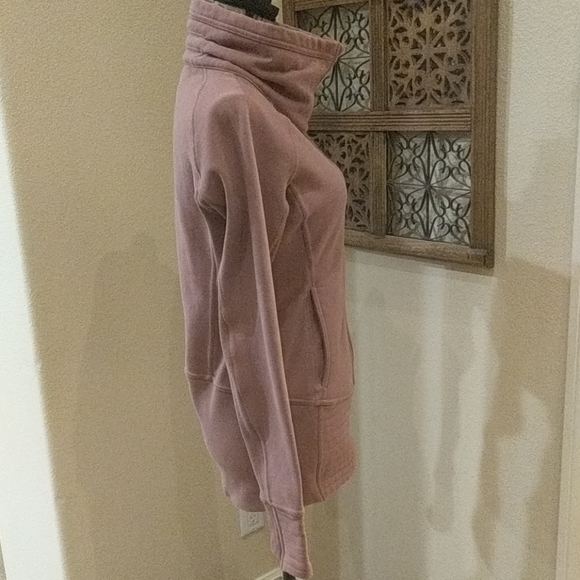 Lululemon radiant jacket - Picture 4 of 8